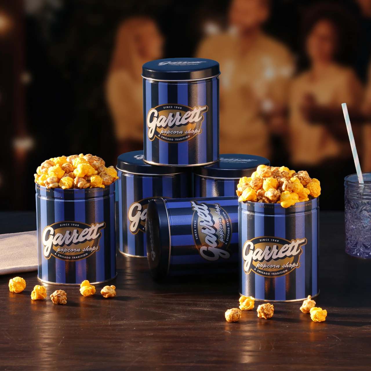 コ*キ様 Garrett Popcorn B'z コラボ缶 Garrett Mix Popcorn - Petite Tins | Garrett Popcorn Shops