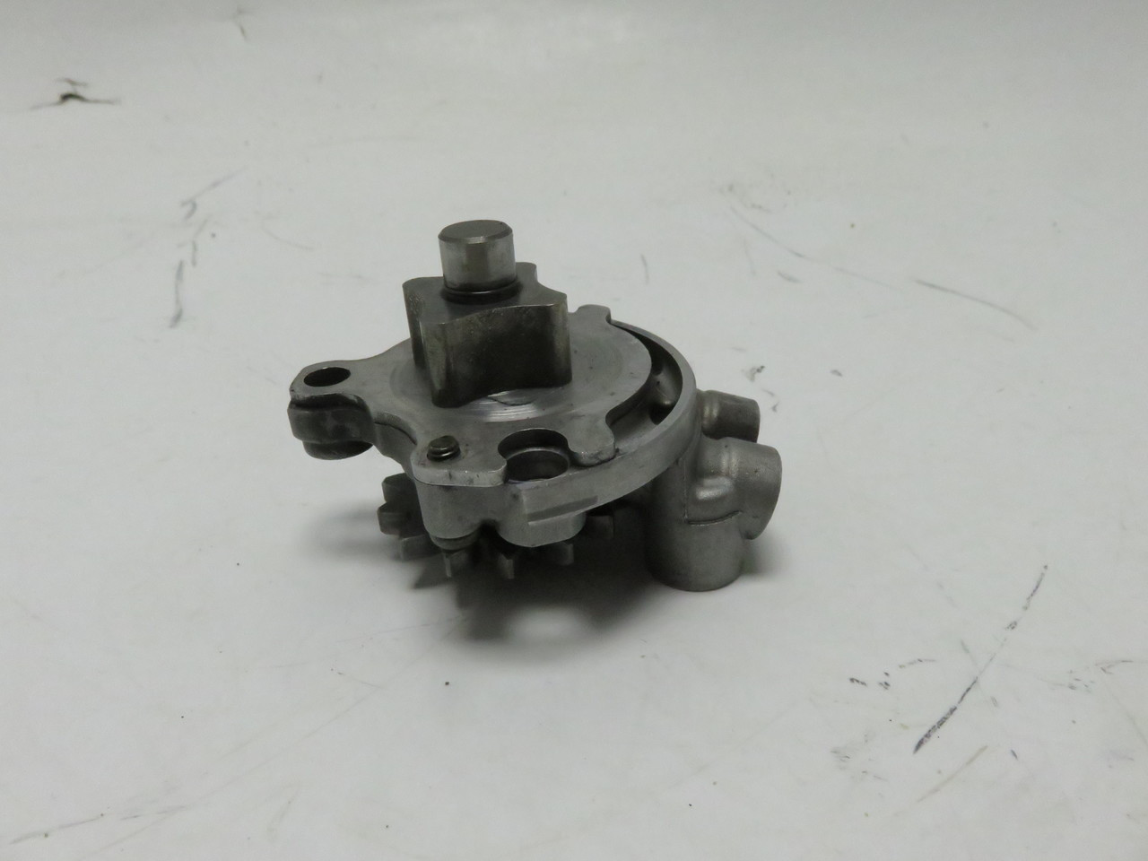 Yamaha YZ250F WR250F 2007-2013 5SG-13300-01-00 OIL PUMP ASSY