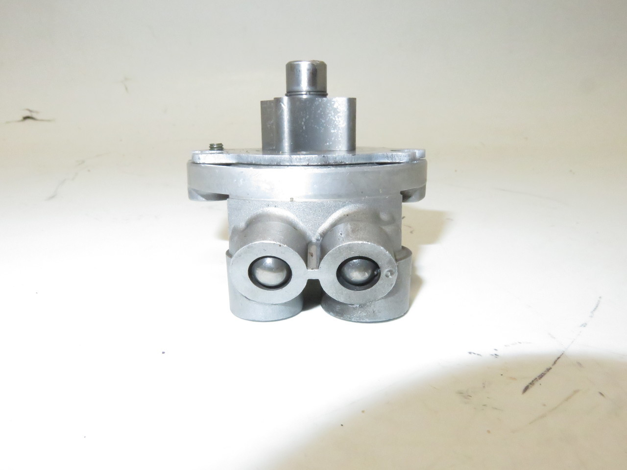 Yamaha YZ250F WR250F 2007-2013 5SG-13300-01-00 OIL PUMP ASSY
