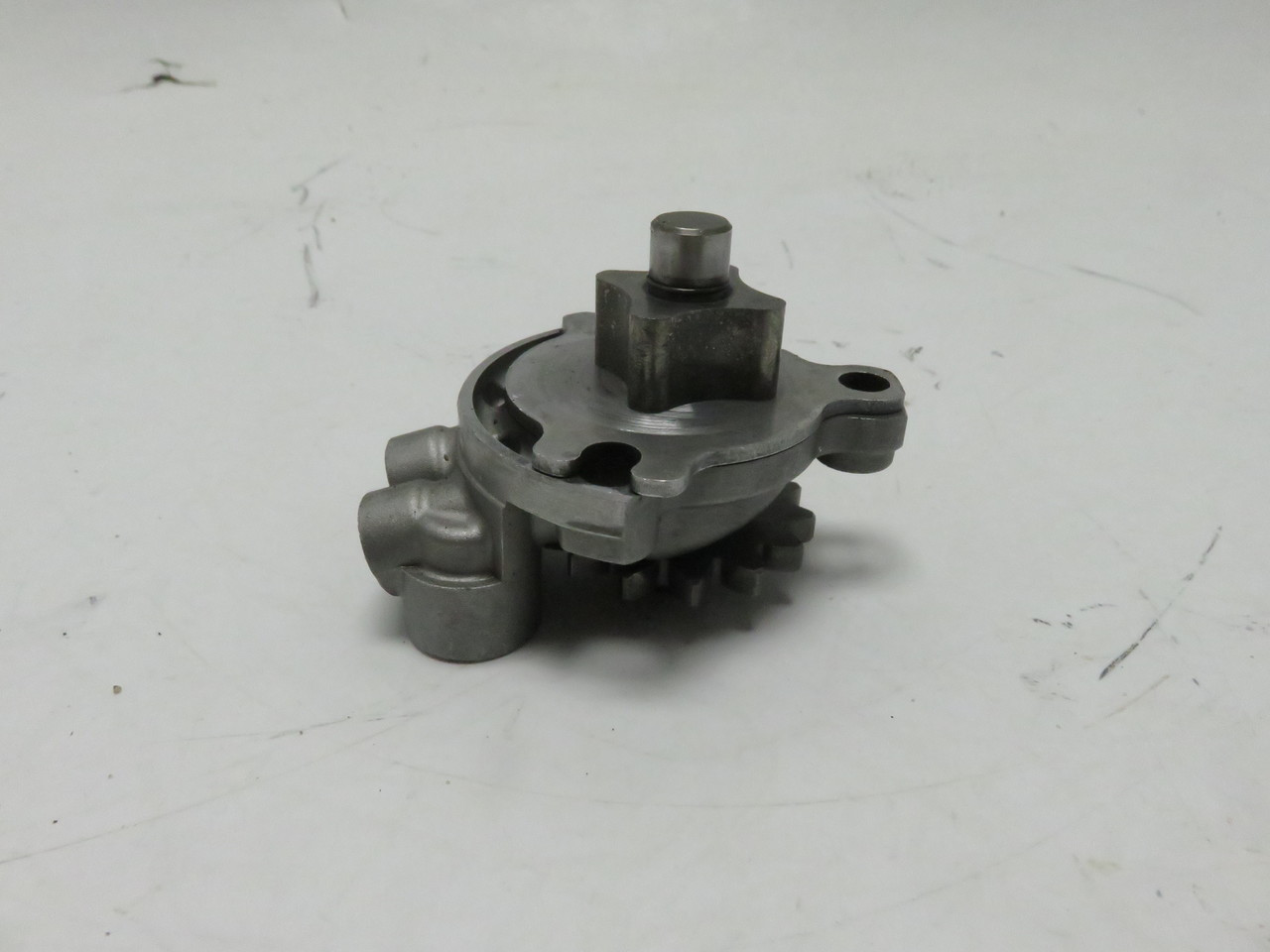 Yamaha YZ250F WR250F 2007-2013 5SG-13300-01-00 OIL PUMP ASSY