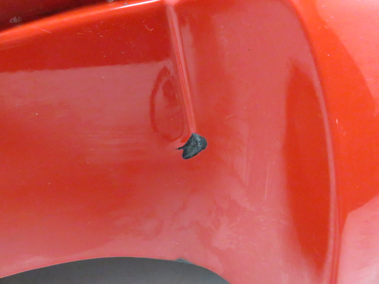 Suzuki GSX600 2000 Front Fender Red