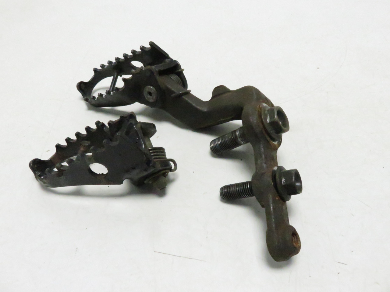 Honda XL250L 1993 Foot Pegs Pins Springs