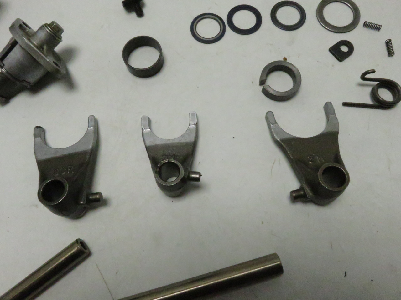 Honda CRF250R 2004Transmission Drum Forks Cam Chain Tensioner Kick Starter Shaf