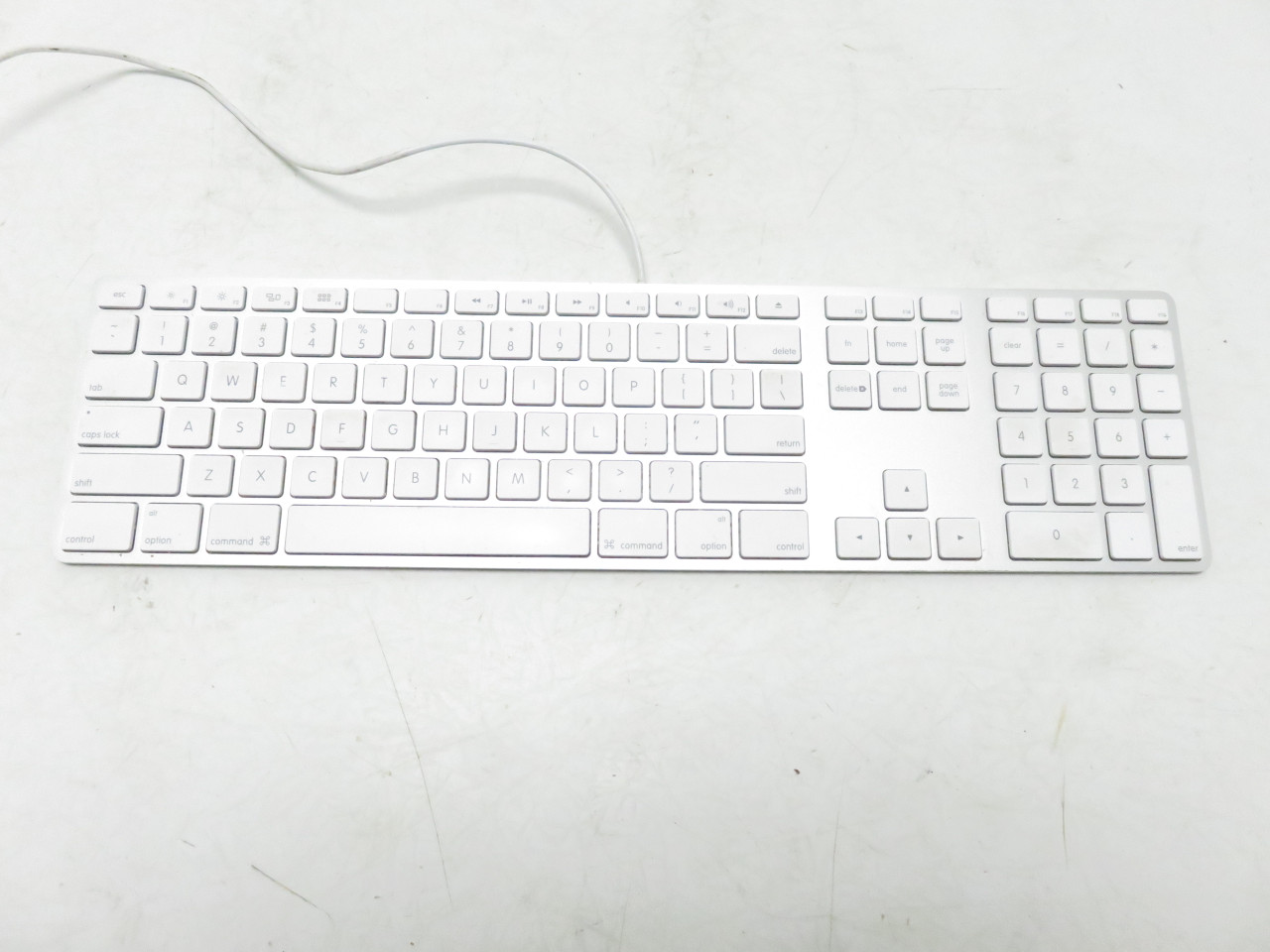 Apple USB Keyboard with Numeric Keypad