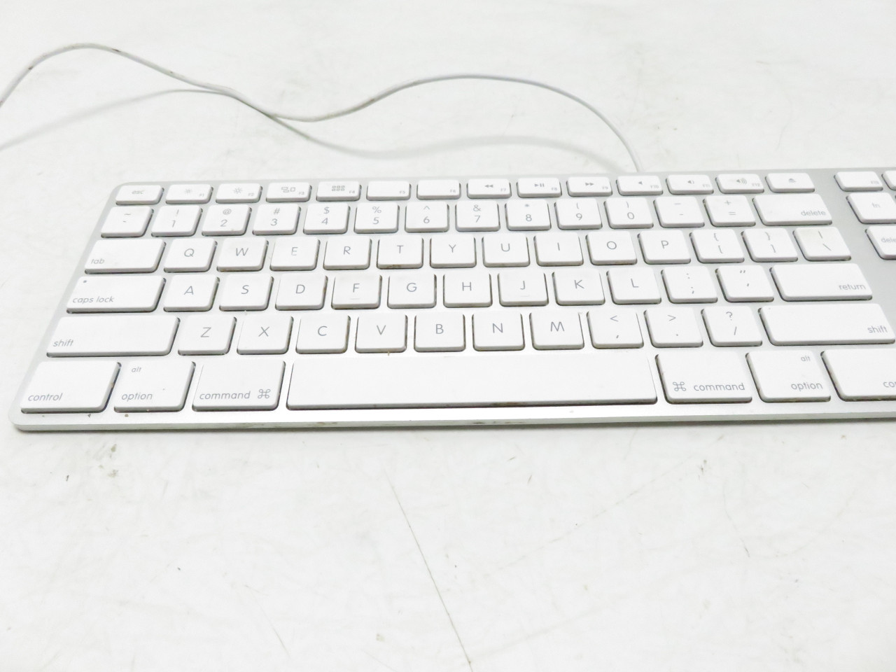 Apple USB Keyboard with Numeric Keypad