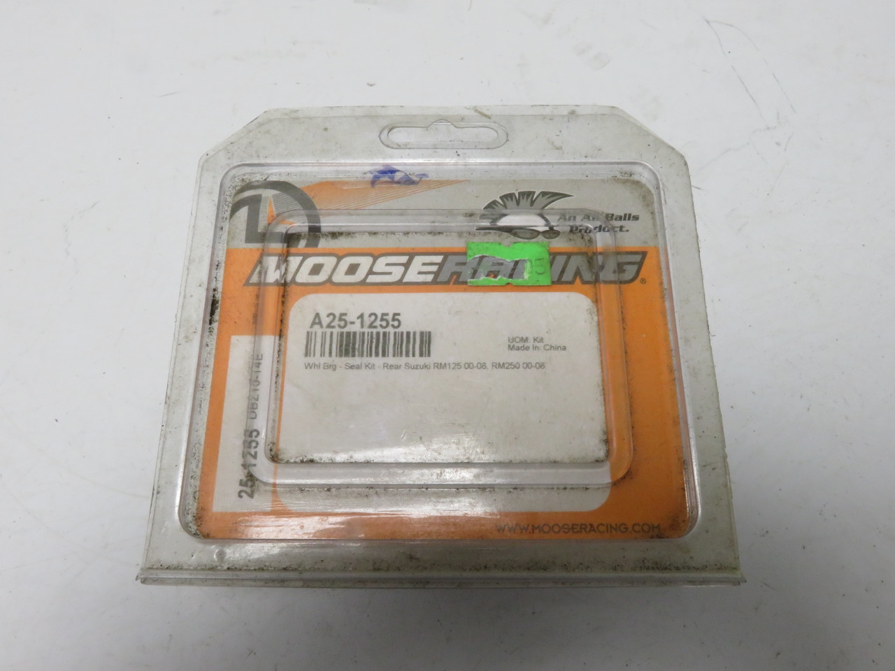 Suzuki RM125 250 2000-2008 Moose Racing Rear Wheel Bearing Seal Kit