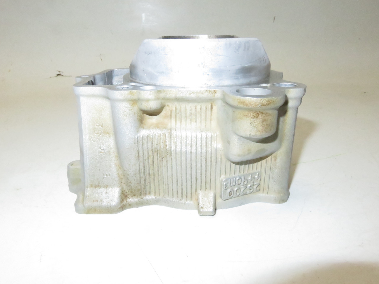 Yamaha YZ450F 2006-2009  2S2-11311-11-00 CYLINDER 1 Head Piston Ring