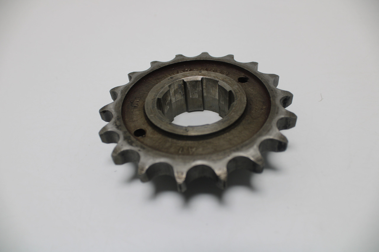 Triumph Trident T150 Gearbox Sprocket Transmission Rear Chain 18T 57-4399