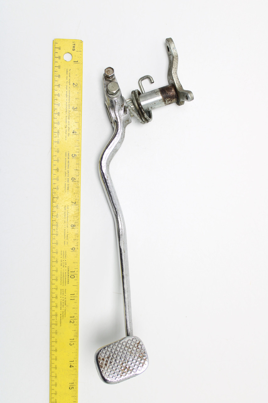 Suzuki GS1100GL 1982 43110-45351 PEDAL, BRAKE