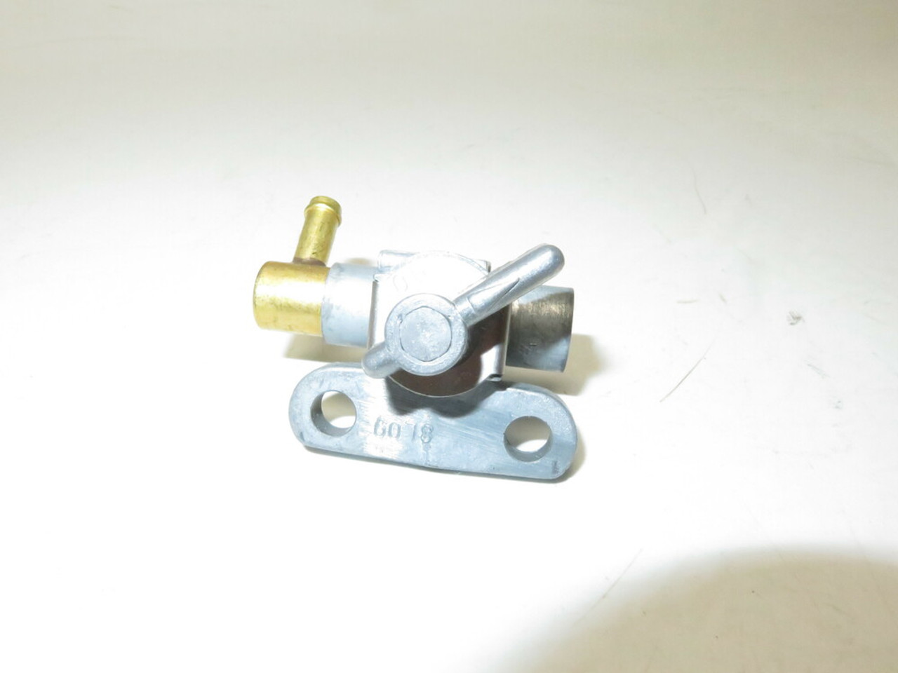Yamaha V-MAX 500 8CR-1249A-01-00 COCK ASSY Fuel Valve Gas Tank.