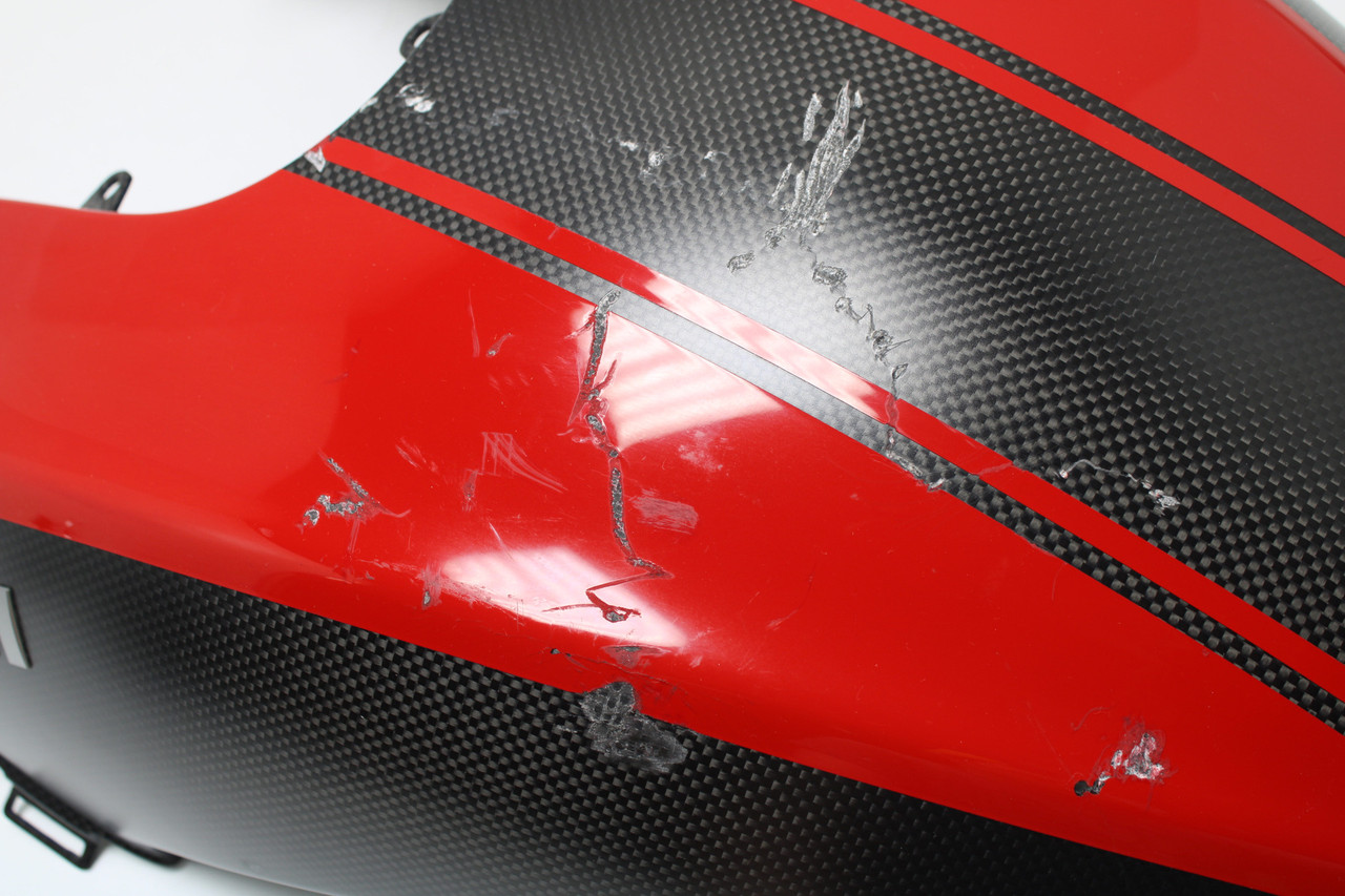 Ducati Diavel Fuel Tank Cover Carbon 48015221AH