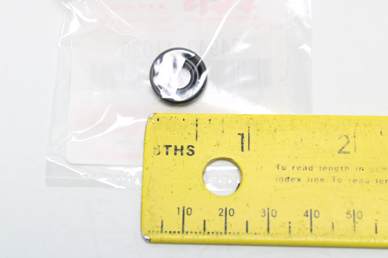 Suzuki 34943-11030 NOS TACHOMETER CABLE OIL SEAL LEMANS SEBRING