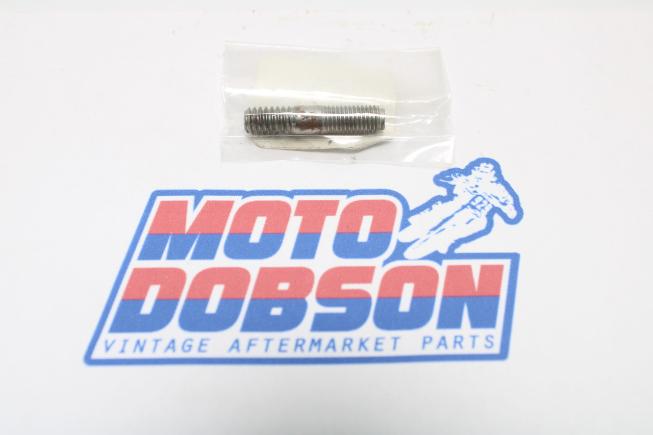 Triumph 21-0557 Stud 1/4 x 20-28 x 1 5/32 Manifold T150