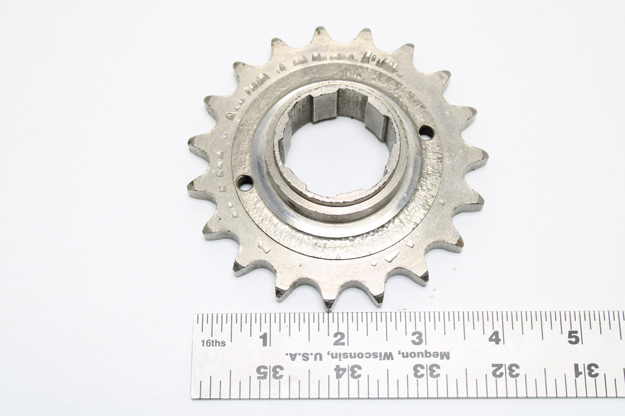 Triumph 4 Speed 19T Gearbox-Sprocket