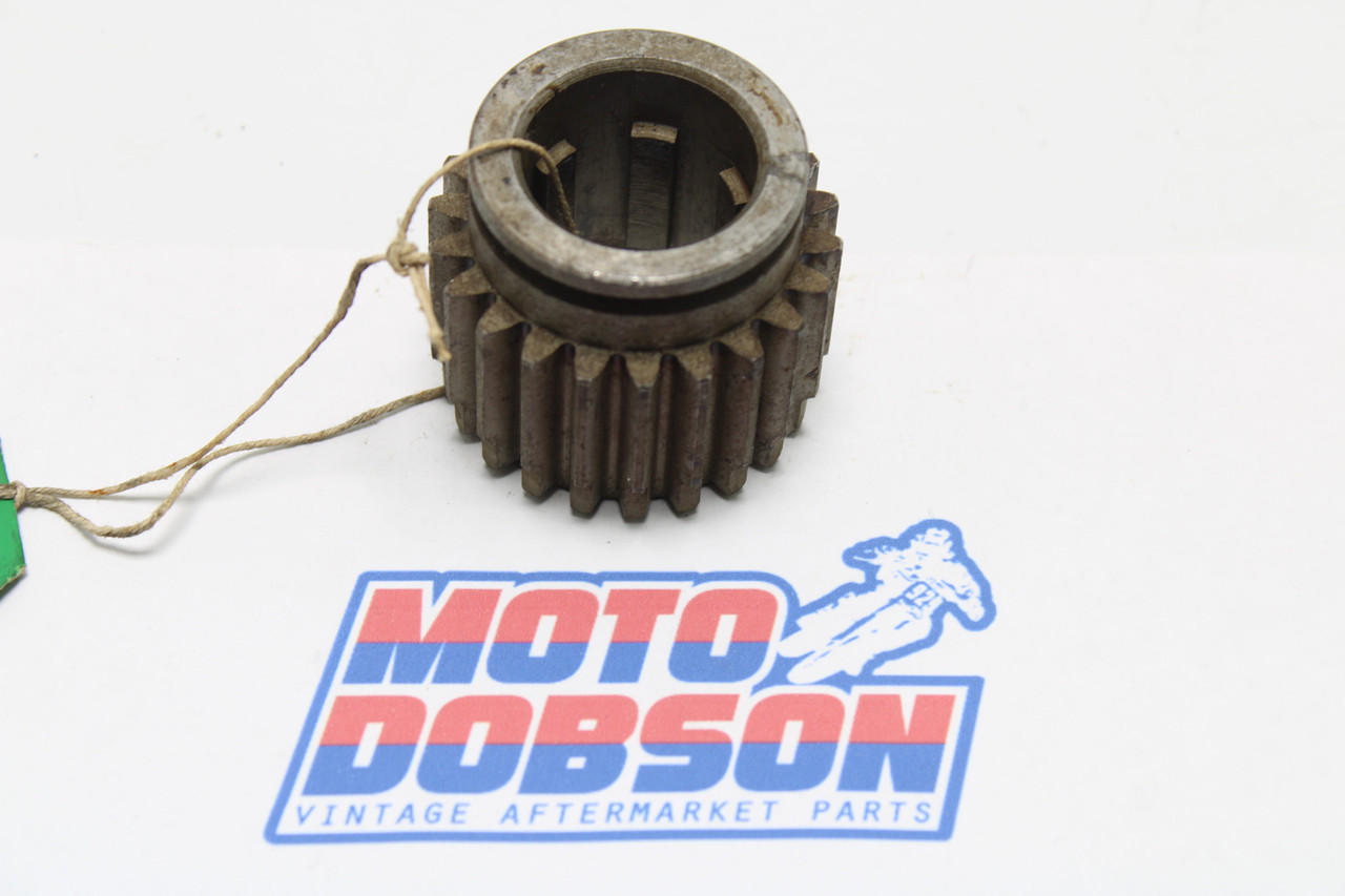 Triumph Layshaft - 3rd Gear 22T 57-3890 T3890