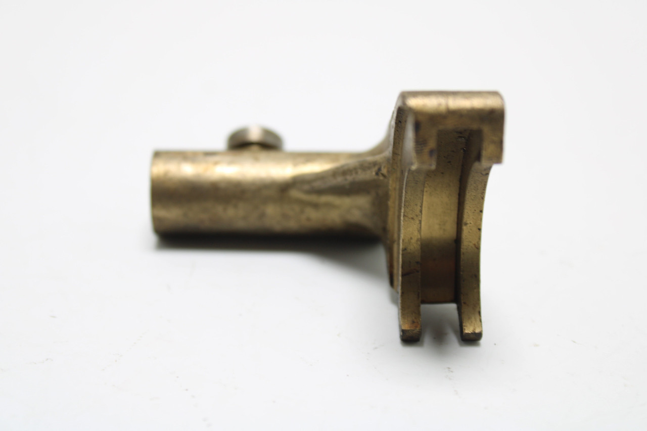 Triumph 4 Speed Layshaft-Selector Fork  57-0913