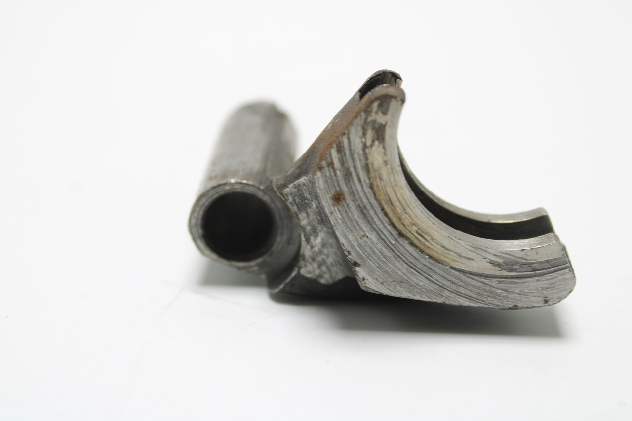 Triumph 4 Speed Layshaft Selector Fork T913 57-0913?