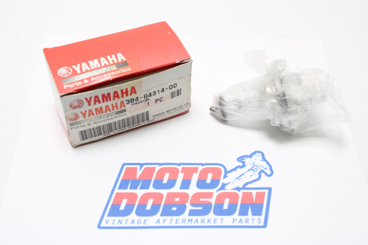 Yamaha Grizzly Side by Side  5ST-H4314-10-00 HEADLIGHT BULB