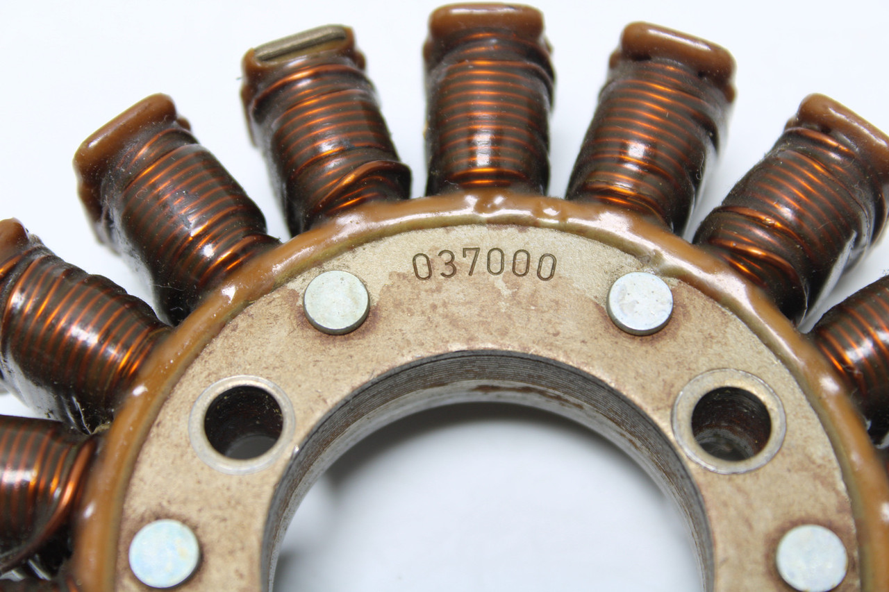 Kawasaki GPZ550 KZ550 1980-1986 21003-1038 STATOR Generator Alternator