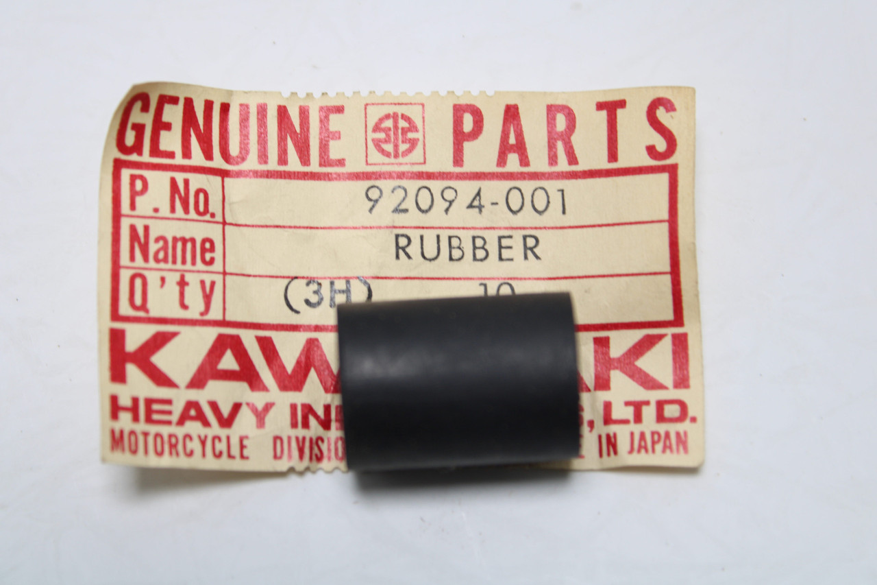 Kawasaki H1 H2 92094-001 Side Cover Knob Rubber Sold As a Pair