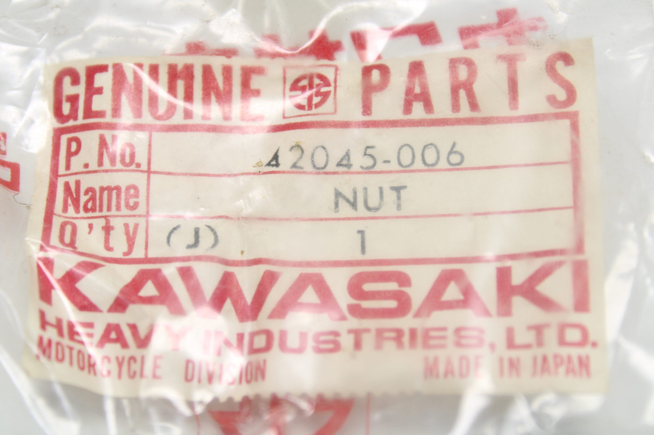 Kawasaki Mach I II III KH500 H1 KZ400 42045-006 NUT SLEEVE Rear Axle
