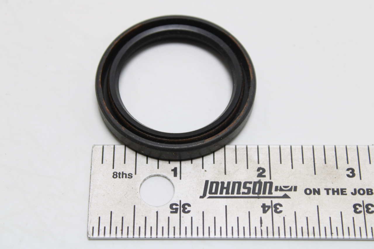 Kawasaki ZG1200 ZN1300 VN1500 VN1600 92049-1025 OIL SEAL