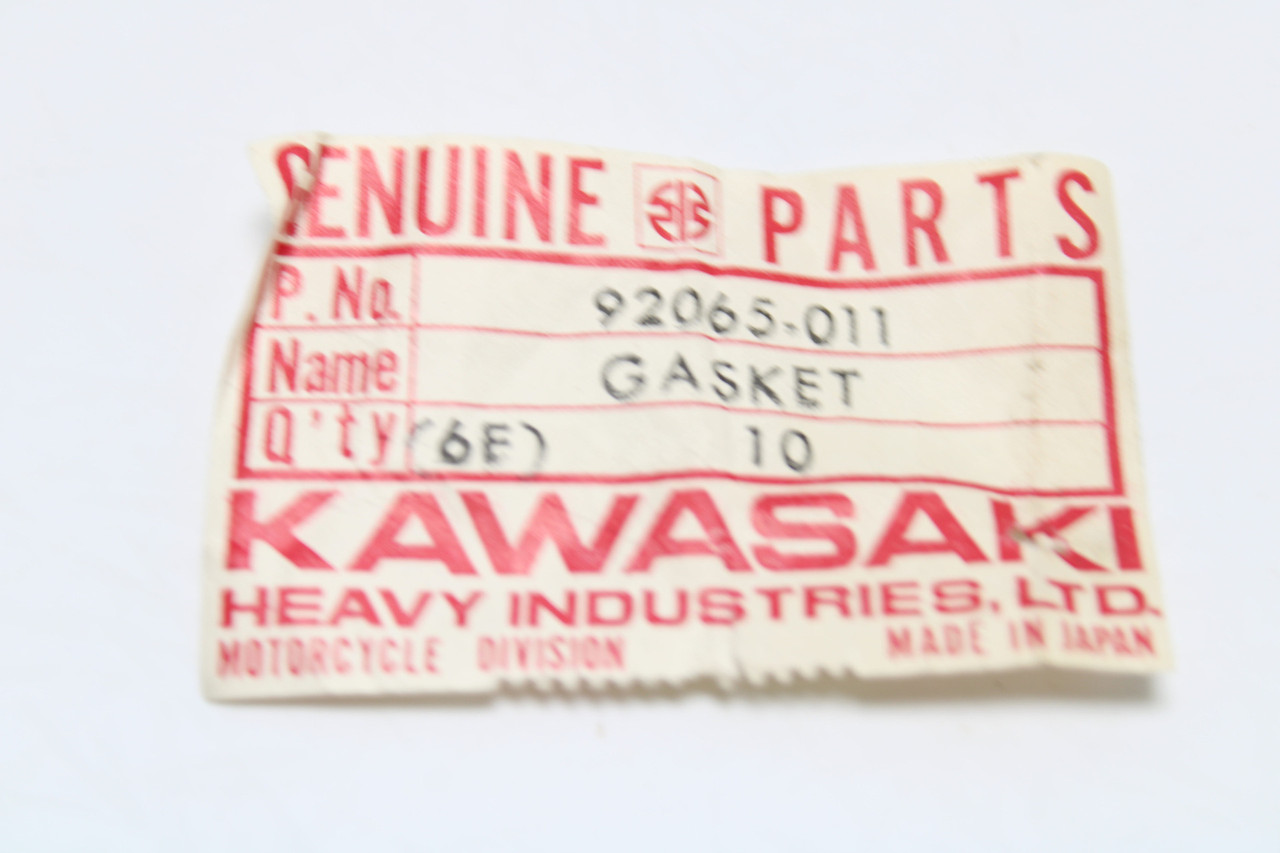 Kawasaki H1 H2 S1 S2 S3 C2 F1 F2 92065-011 GASKET CHECK VALVE