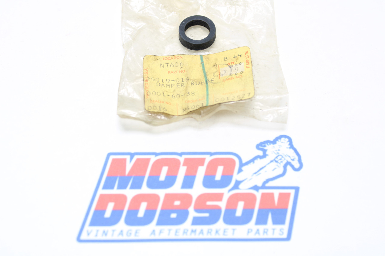 Kawasaki G4TR KV100 F7 F11 25019-019 DAMPER RUBBER,METER