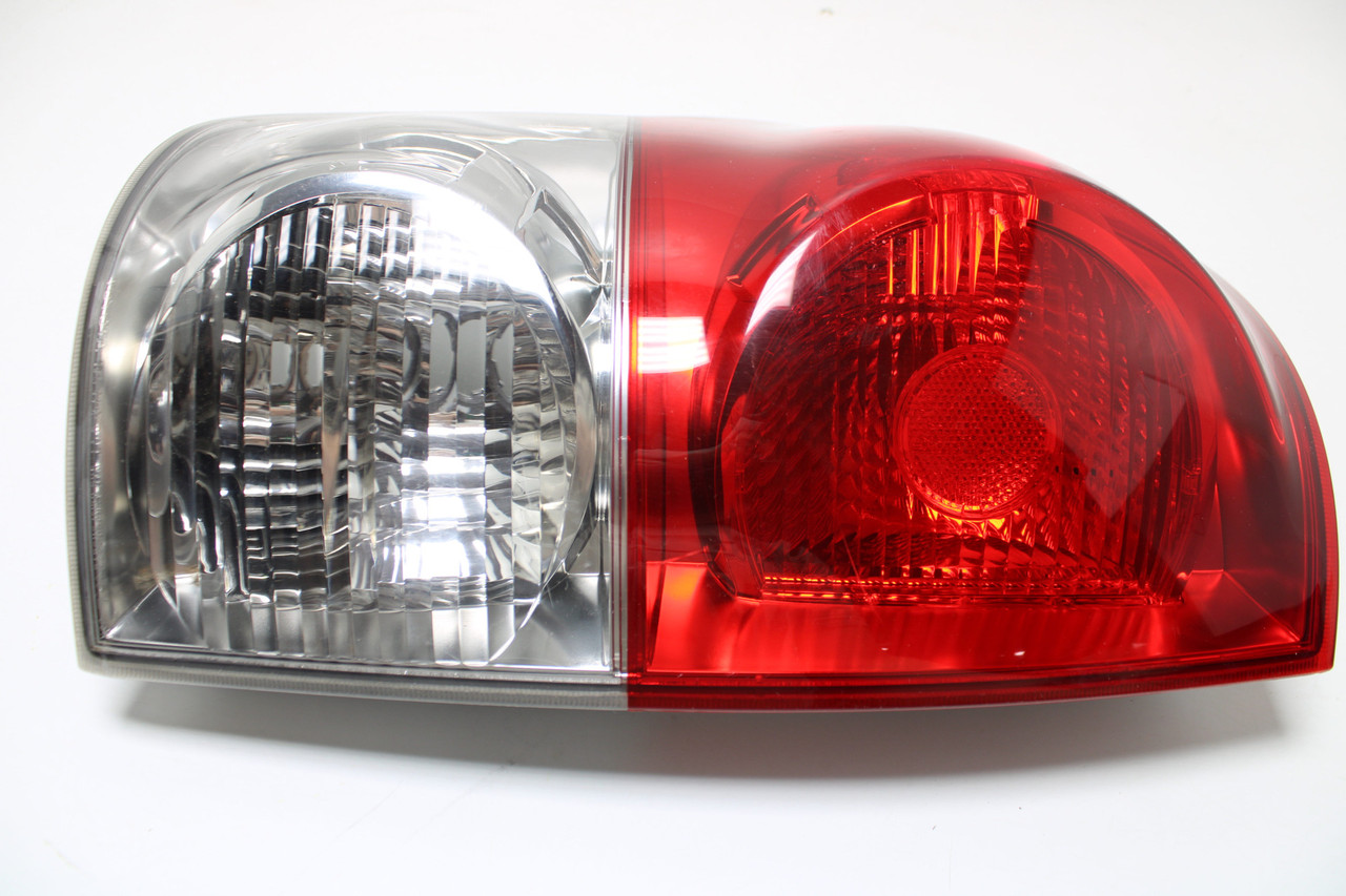 Toyota 2007-2009 Tundra Rear Tail Light Left Side