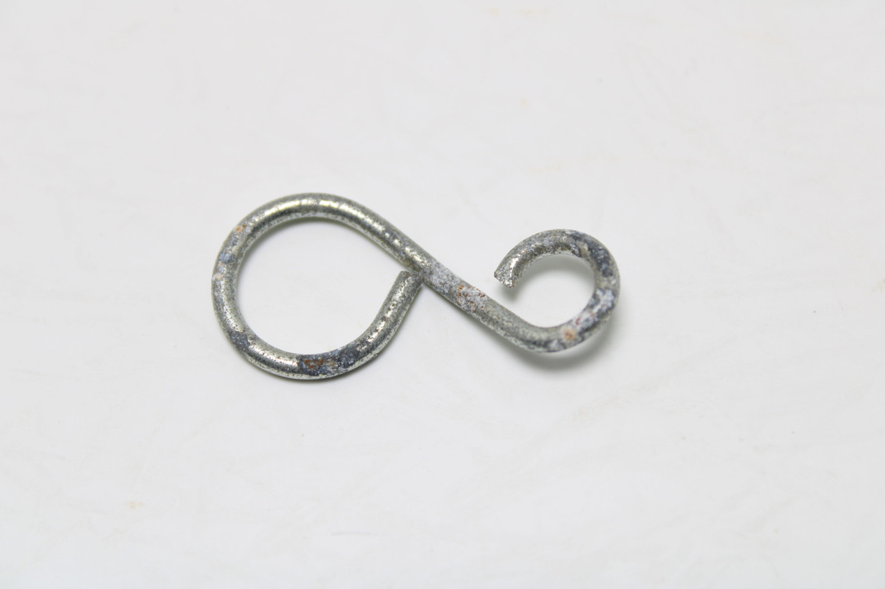 Kawasaki H2 Mach IV 92037-074 CHAIN OILER PIPE TUBE CLAMP