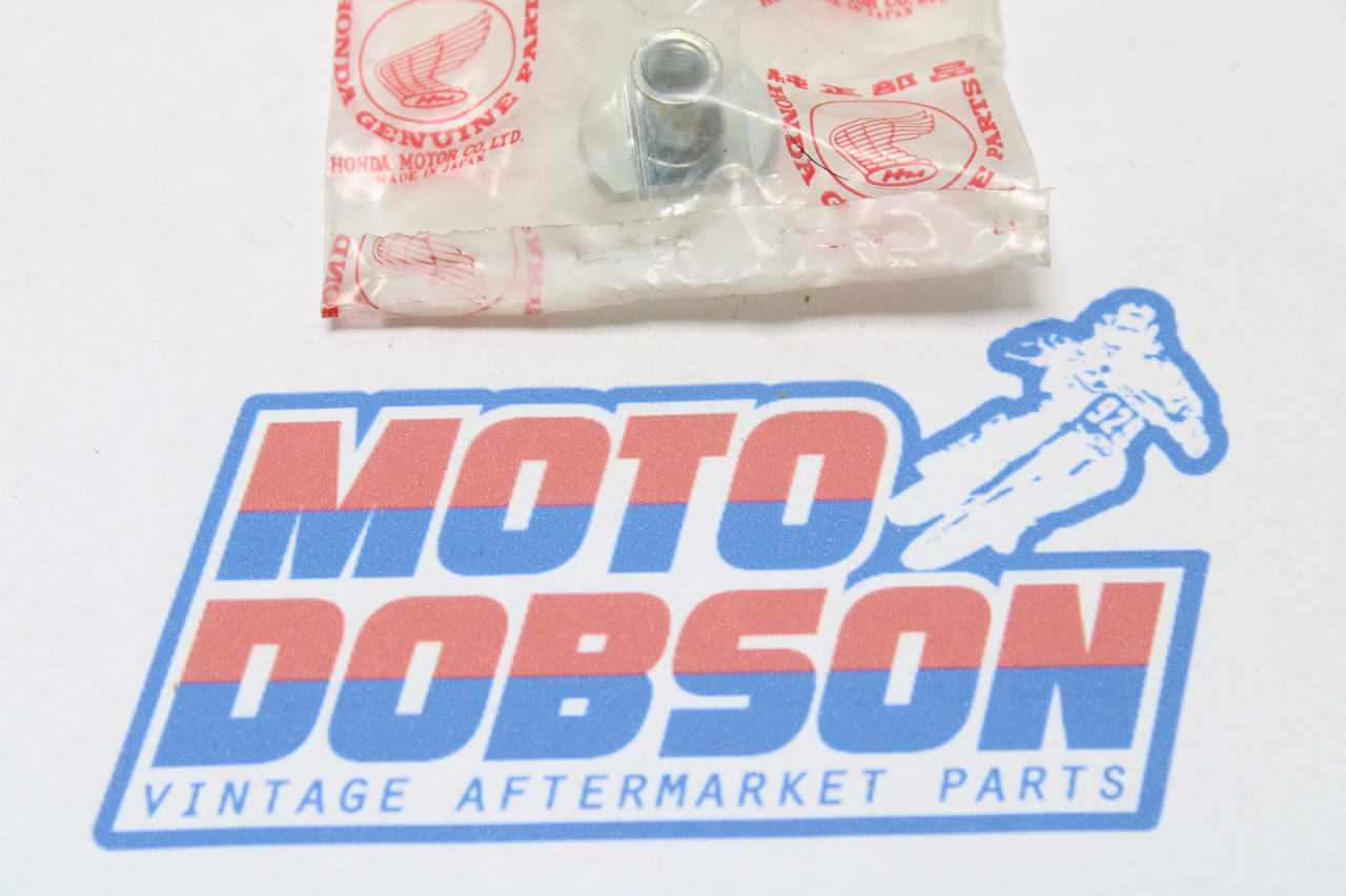 Honda ATC200E 200M 200ES 90302-958-680 NUT SPECIAL Rear Fender Sold As a Pair