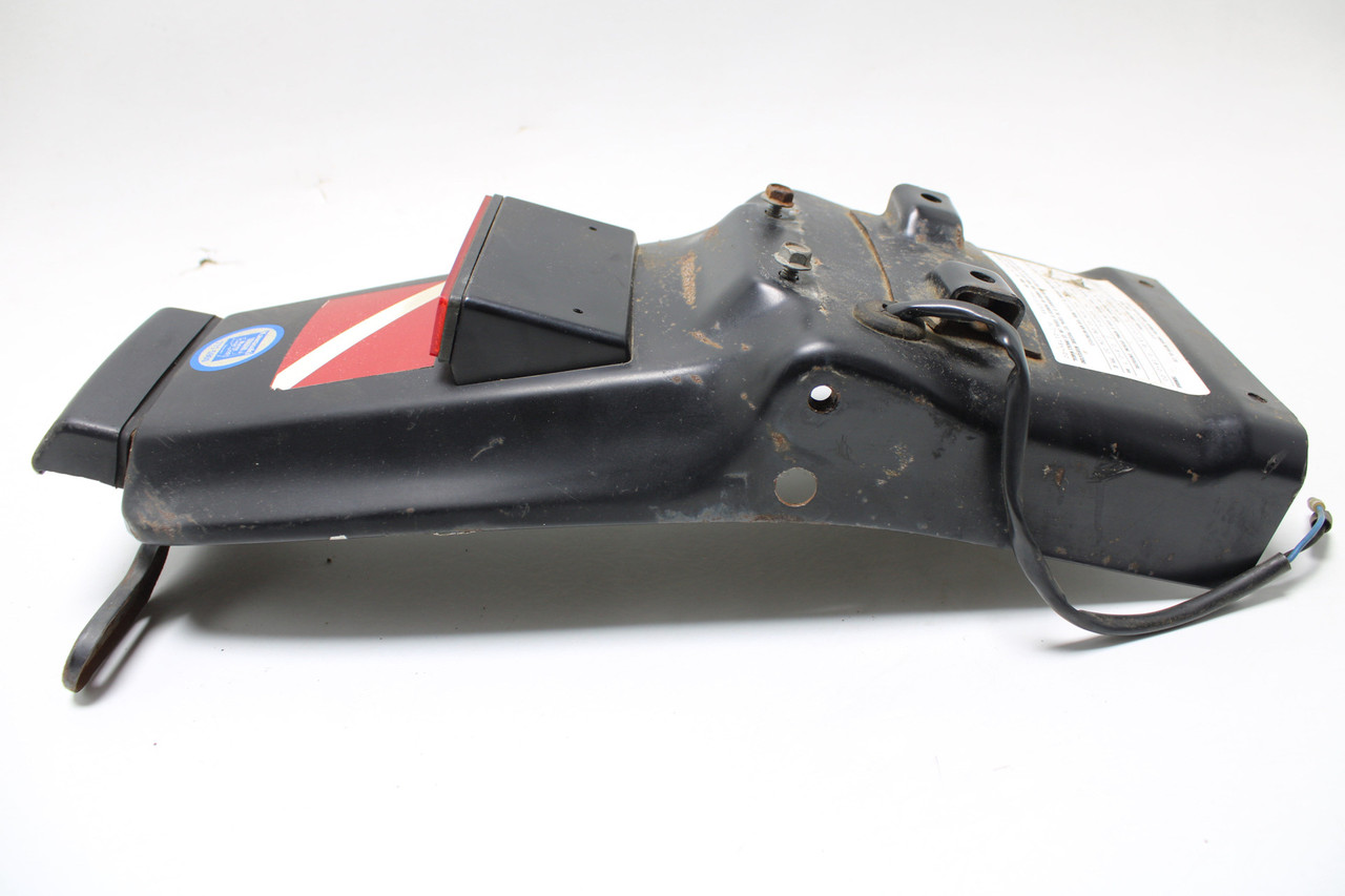 Yamaha YX600T Radian 1987-1988 1UJ-21610-00-98 FENDER, REAR