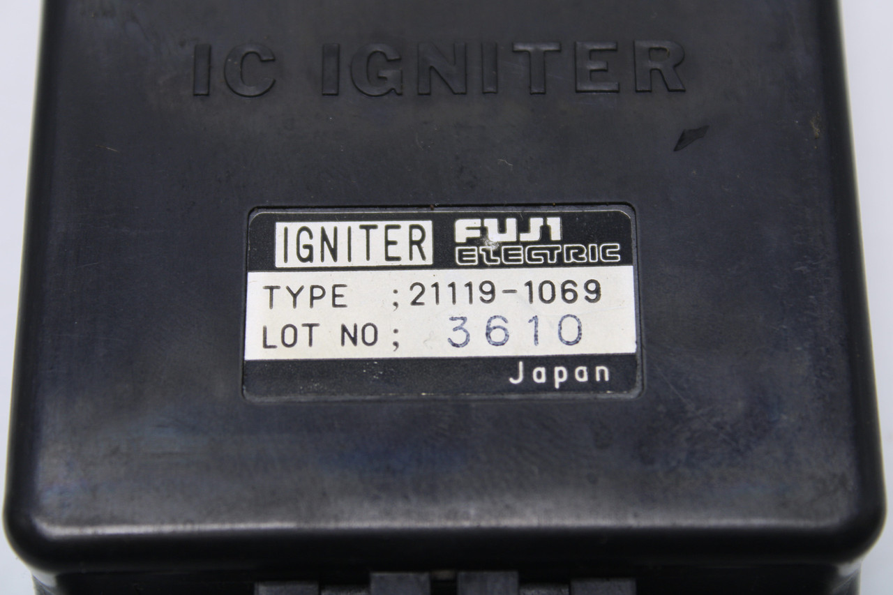 Kawasaki GPz ZX750A 1984 Igniter CDI Unit