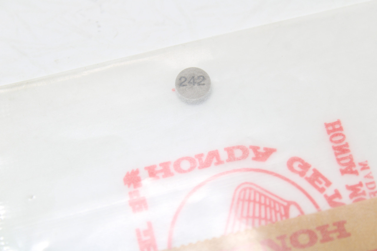 Honda ST1100 VFR750 CBR600 14950-KT7-000 SHIM, TAPPET (2.425)