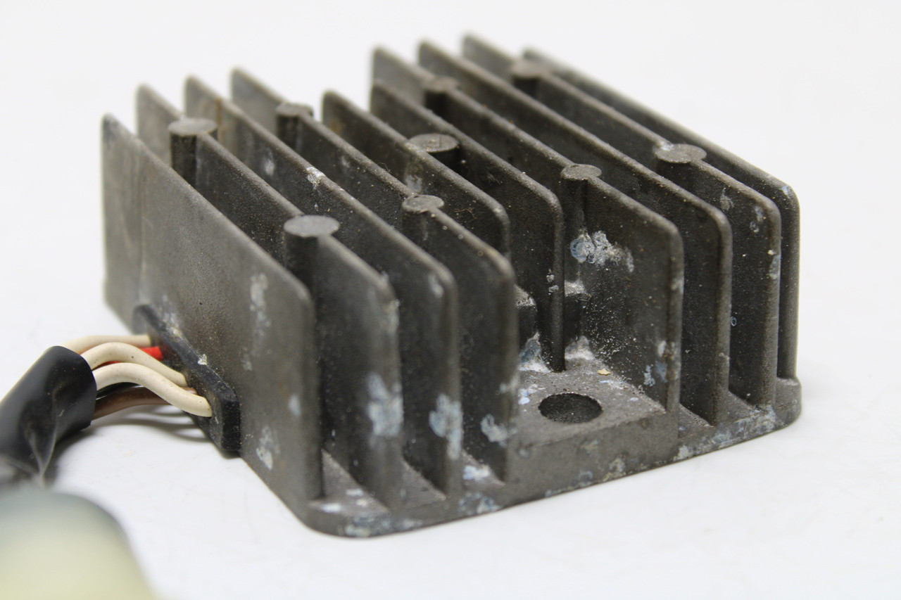 Yamaha Warrior Moto 4 Bigbear 59V-81960-A0-00 RECTIFIER REGULATOR ASSEMBLY