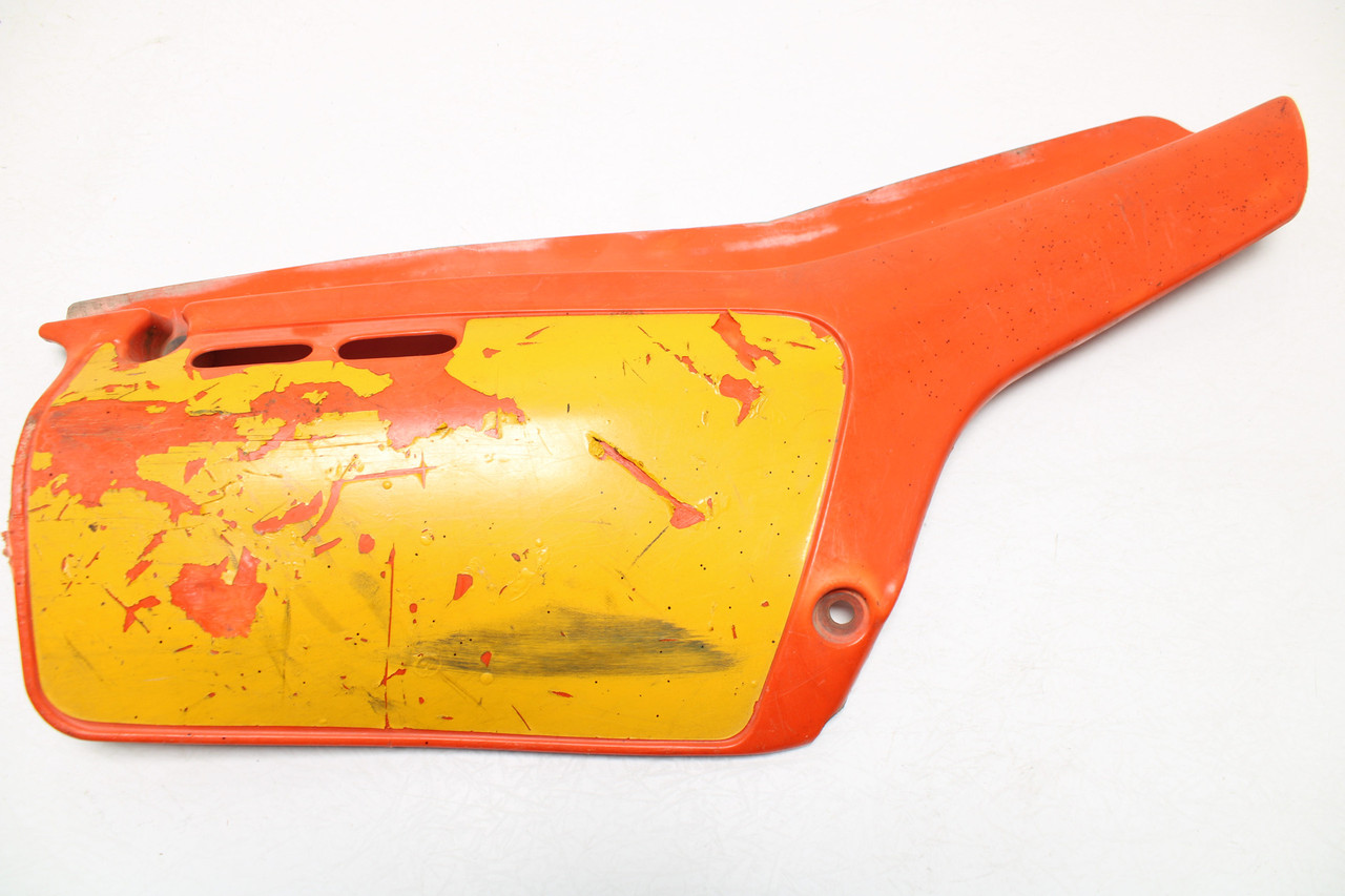 Honda XR200R 1983 Right Side Cover