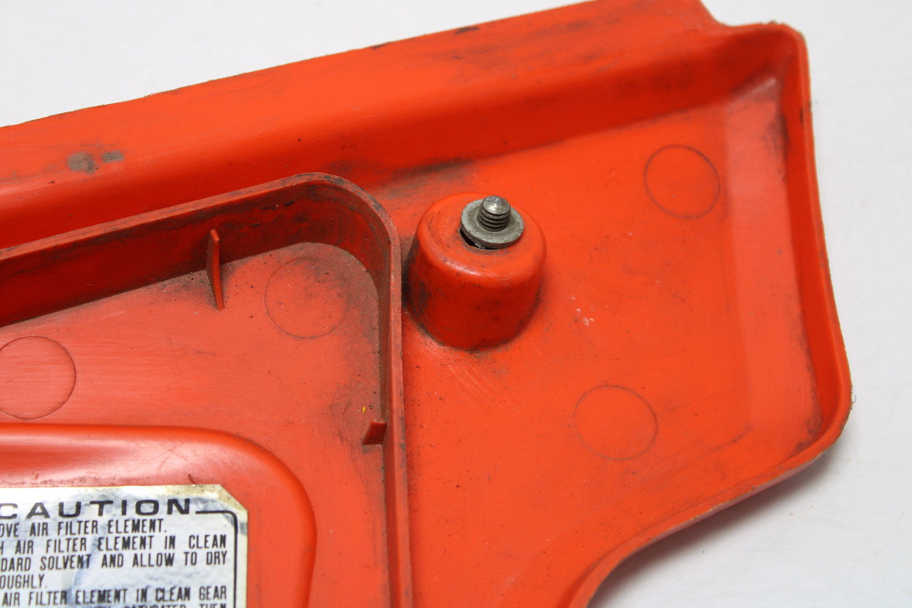 Honda XR200R 250R 1984-1985  172A2-KK0-000ZA COVER SET, AIR CLEANER HOUSING