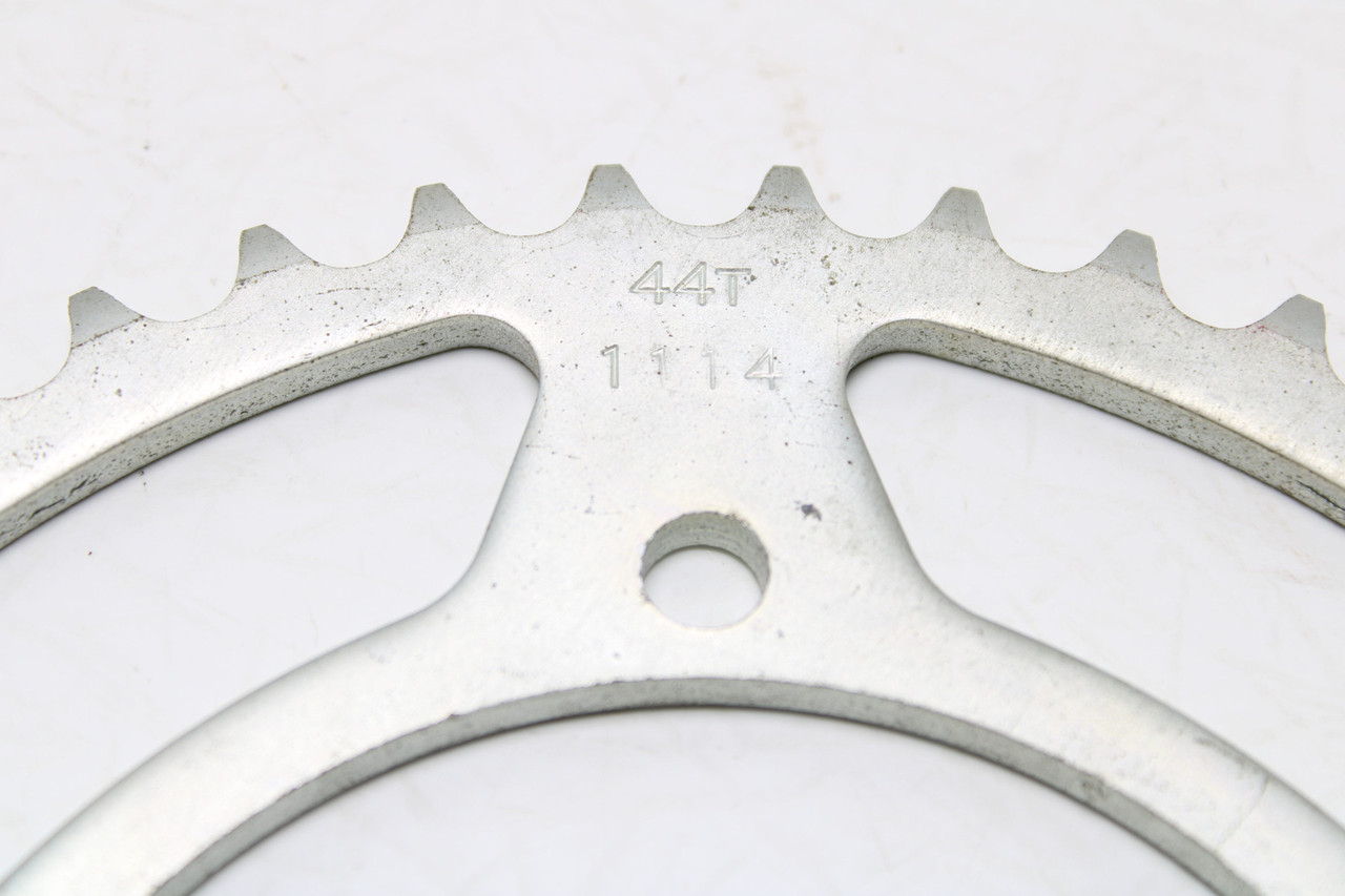 Kawasaki KX60/80 KDX80 42041-1114 SPROCKET HUB 44T Sunstar