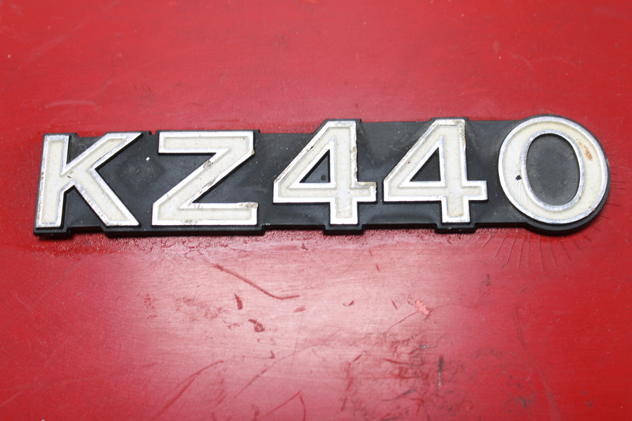 Kawasaki KZ440 36001 1980? Right Hand Side Cover Emblem Red