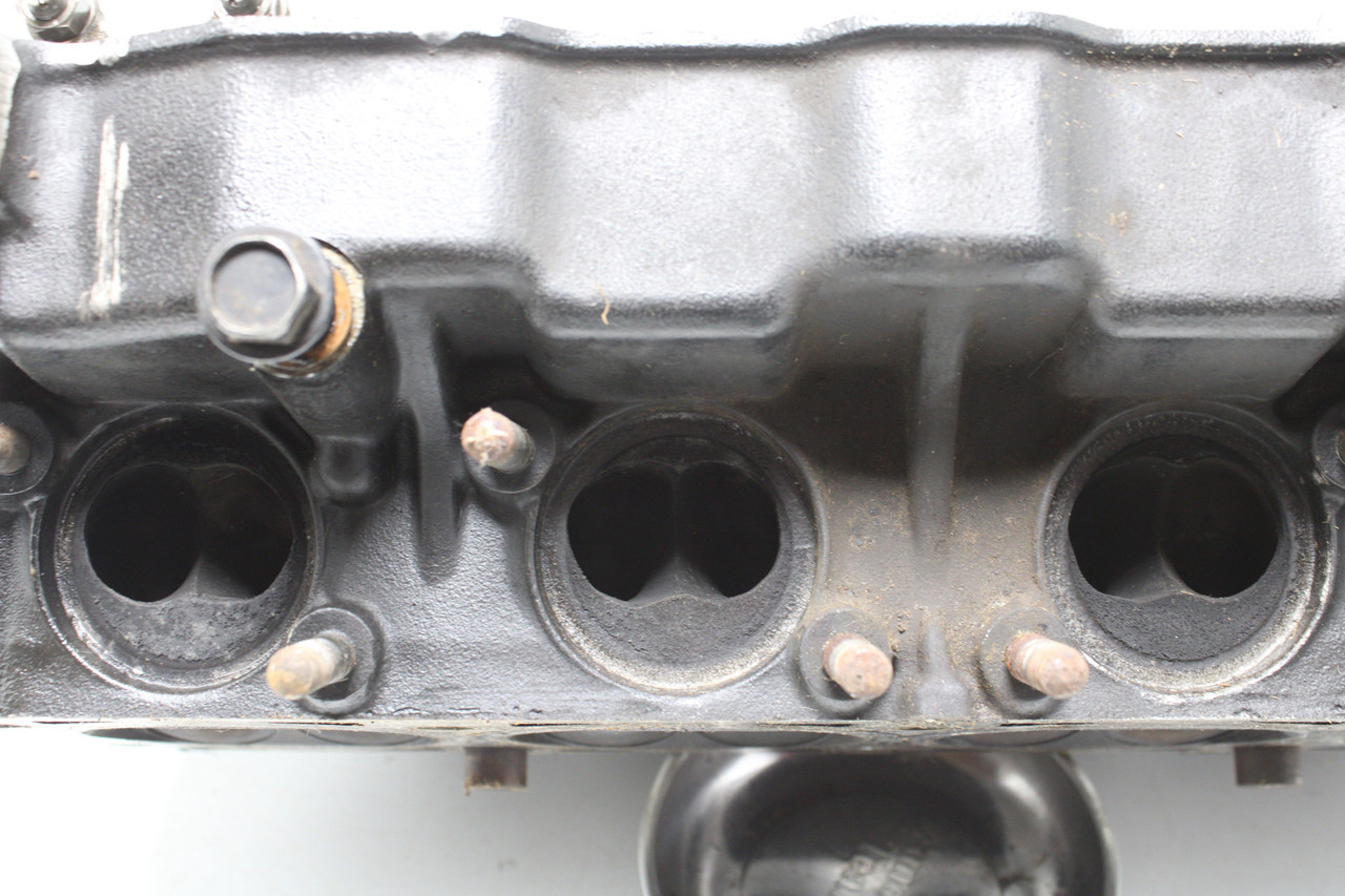 Kawasaki ZX 900 1985-1986 cylinder head