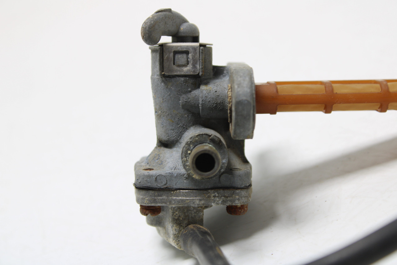Suzuki GS750E1980-1981 44300-45372 COCK ASSY, FUEL