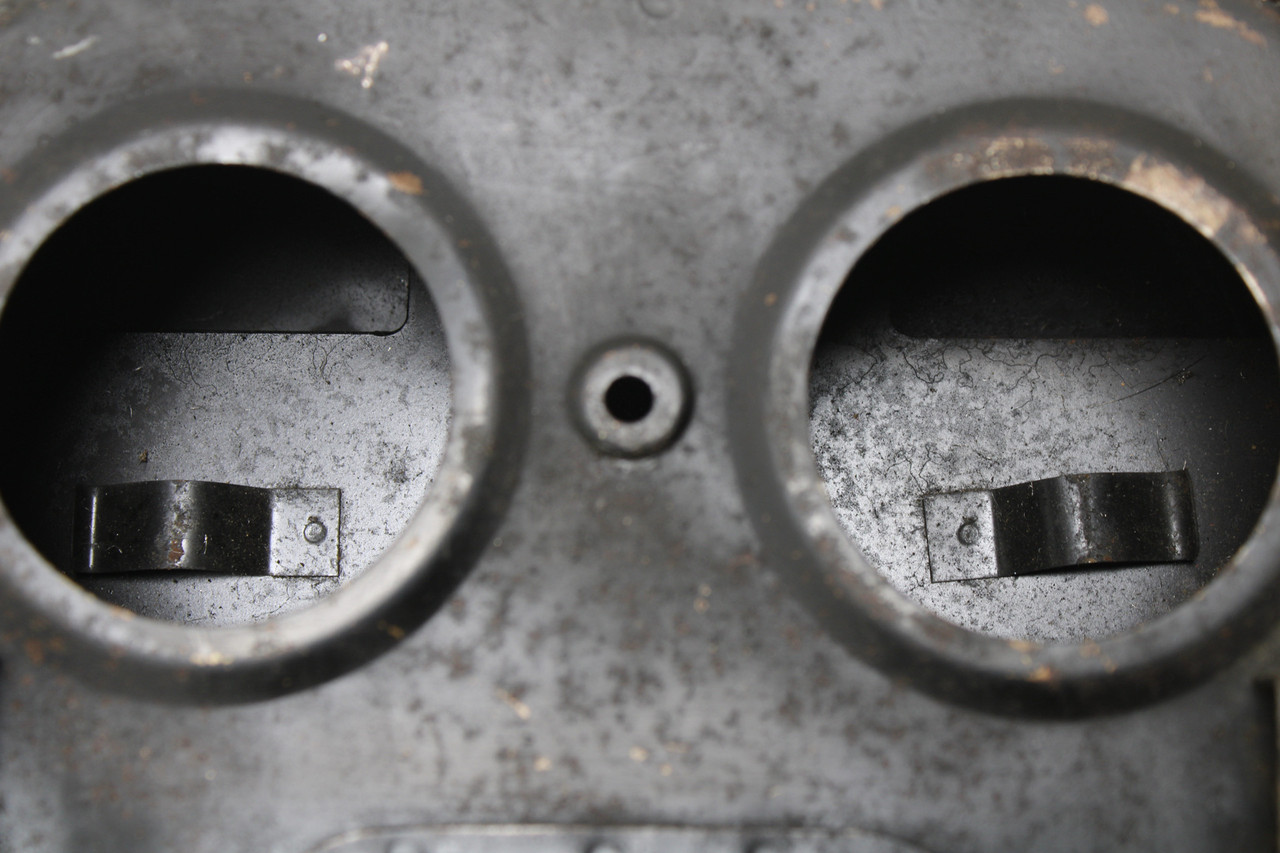 Kawasaki KZ400 1973 Air Box