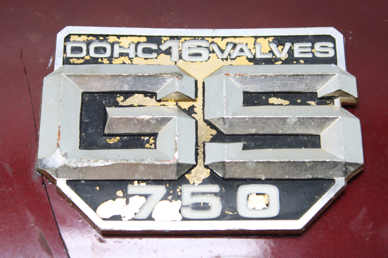 Suzuki GS750 DOHC 1980-1982 47211-49200 Left Side Cover