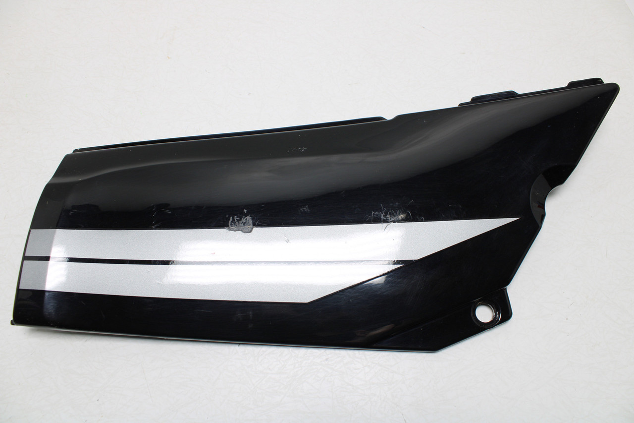 Kawasaki ZX600 1988 36001-1383 Right Side Cover