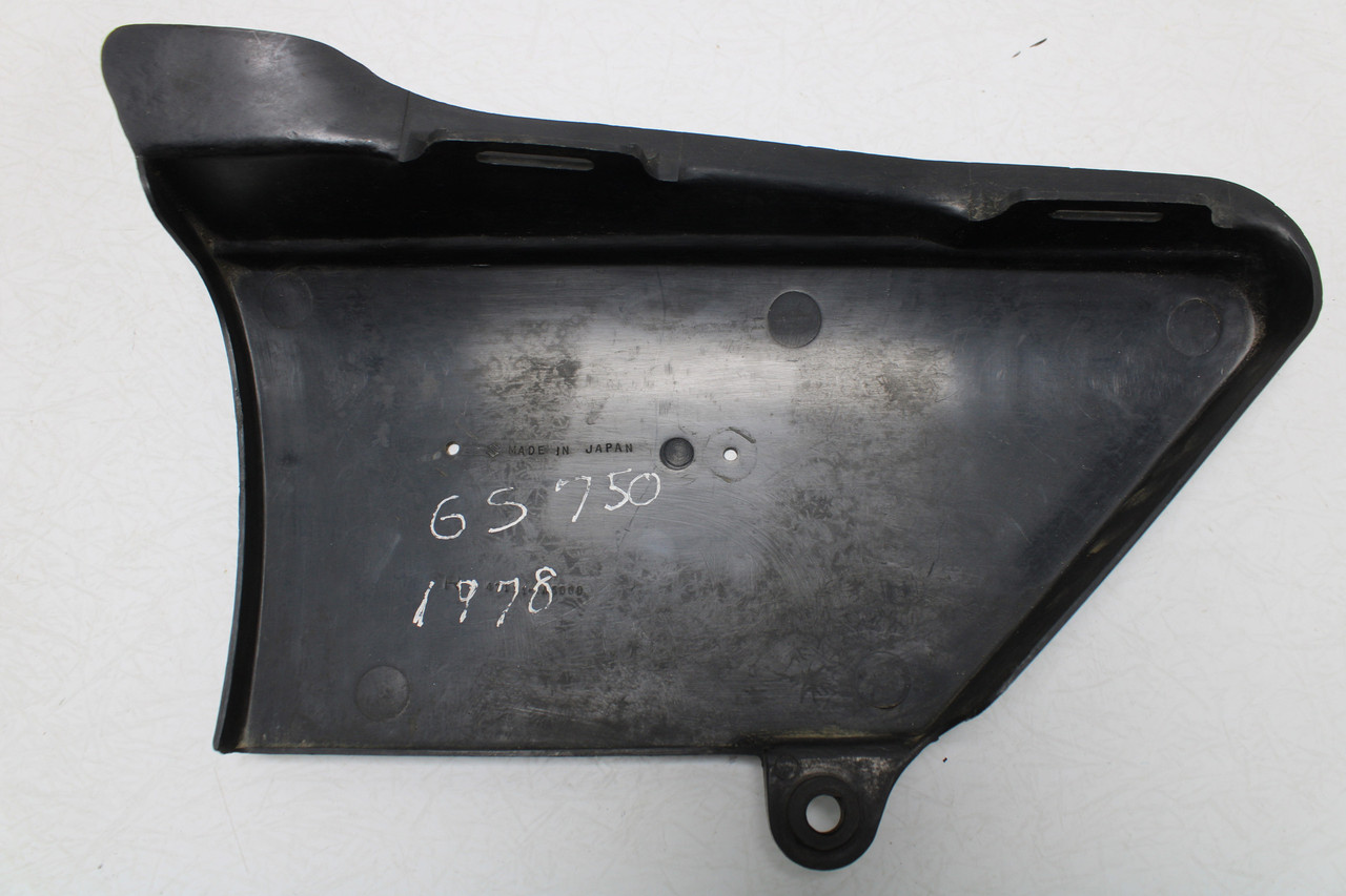 Suzuki GS750 1977-1979 47111-45000 Right Side Cover