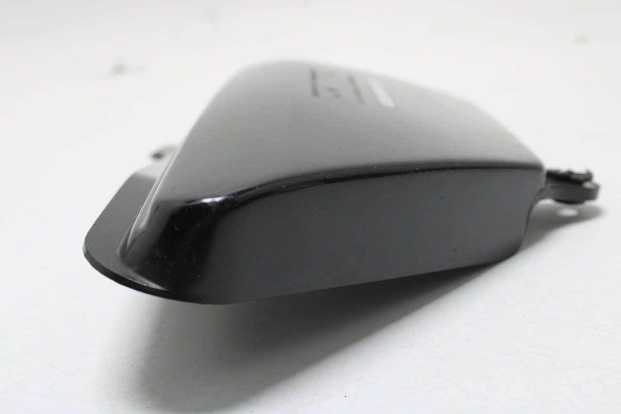 Suzuki GS750 1977-1979 47111-45000 - Right Side Cover