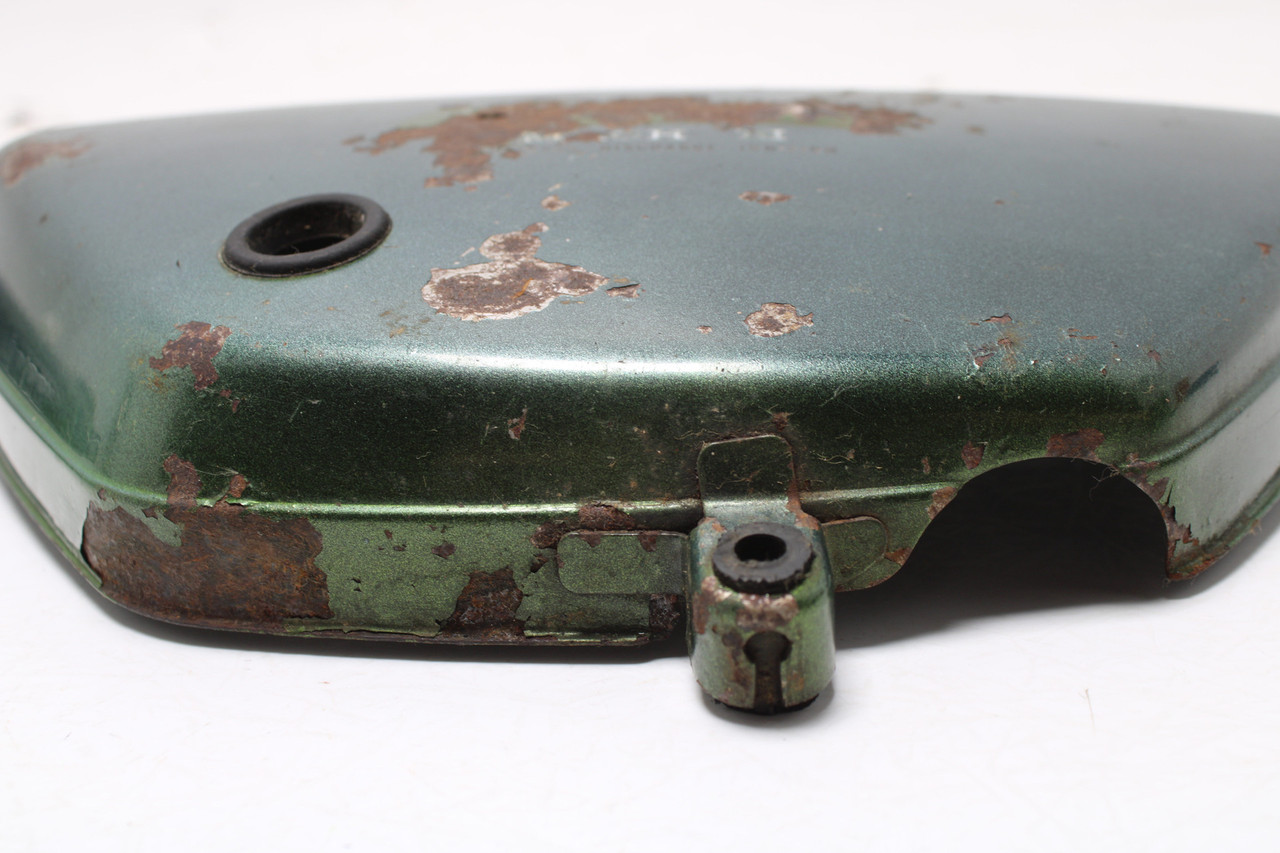 Kawasaki H1 500 Mach III 1973 Right Side Cover Oil Tank Side