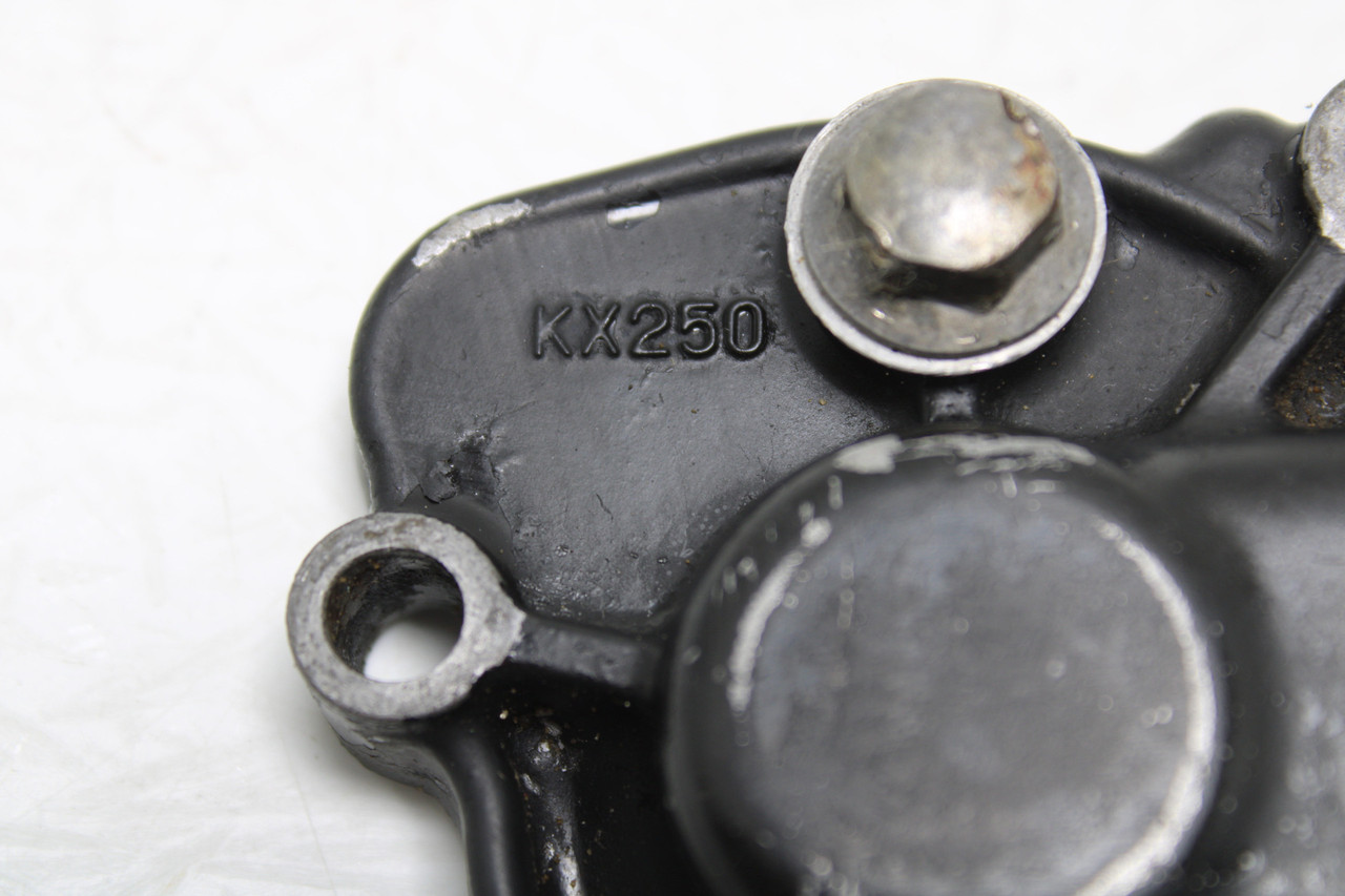 Kawasaki KX 250-1986-1987 16142-1067 COVER-PUMP Water