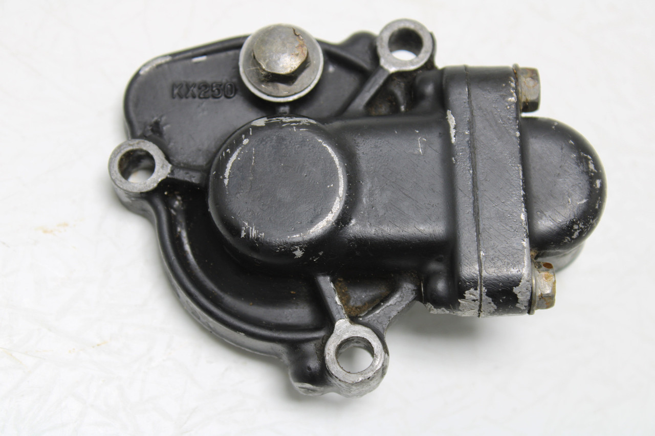 Kawasaki KX 250-1986-1987 16142-1067 COVER-PUMP Water