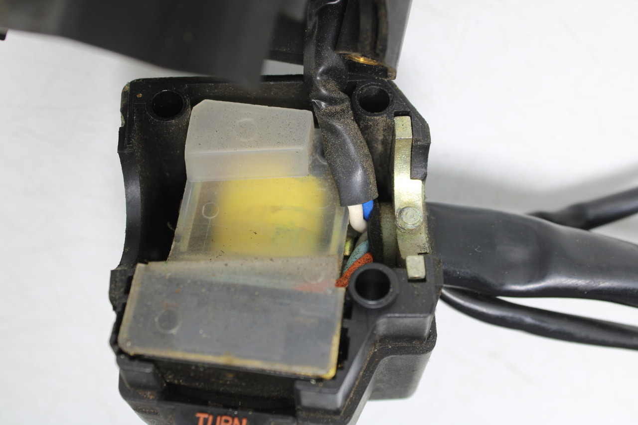 Honda GL1100 Goldwing 1983 HM-21QB-7 Left Handlebar Switch